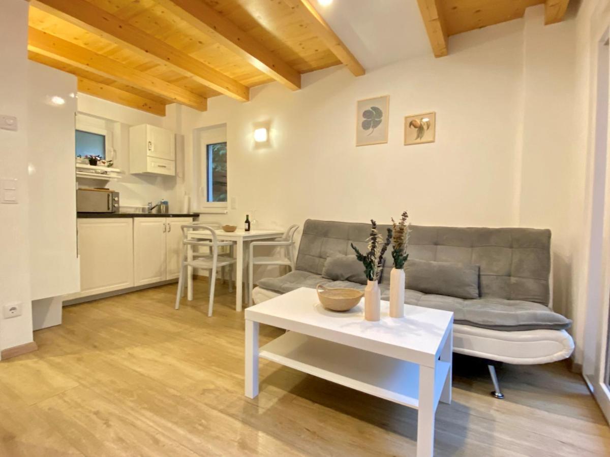 شقة فيينا  في Charming Townhouse Directly By Metro المظهر الخارجي الصورة