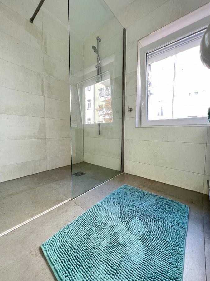شقة فيينا  في Charming Townhouse Directly By Metro المظهر الخارجي الصورة